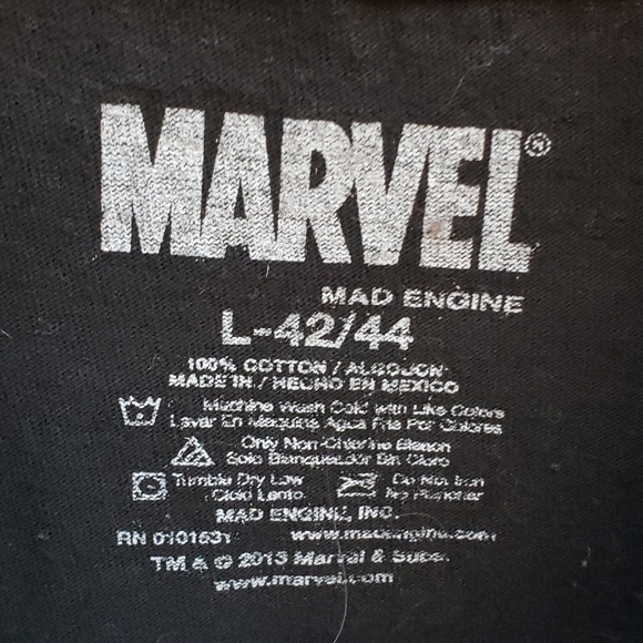 Marvel - Punisher Men's size Large - Picture 3 of 3